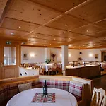 Panoramahotel Kuehbergalp グンツェスリート