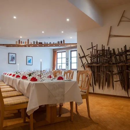 Panoramahotel Kuehbergalp מלון גונצזריד