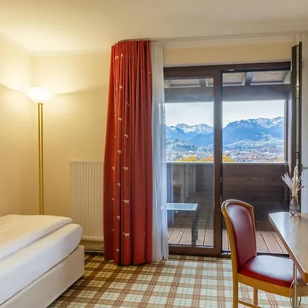 Panoramahotel Kuehbergalp 3*